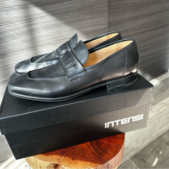 Intensi Leather Men’s Loafers - Picture 3 of 8